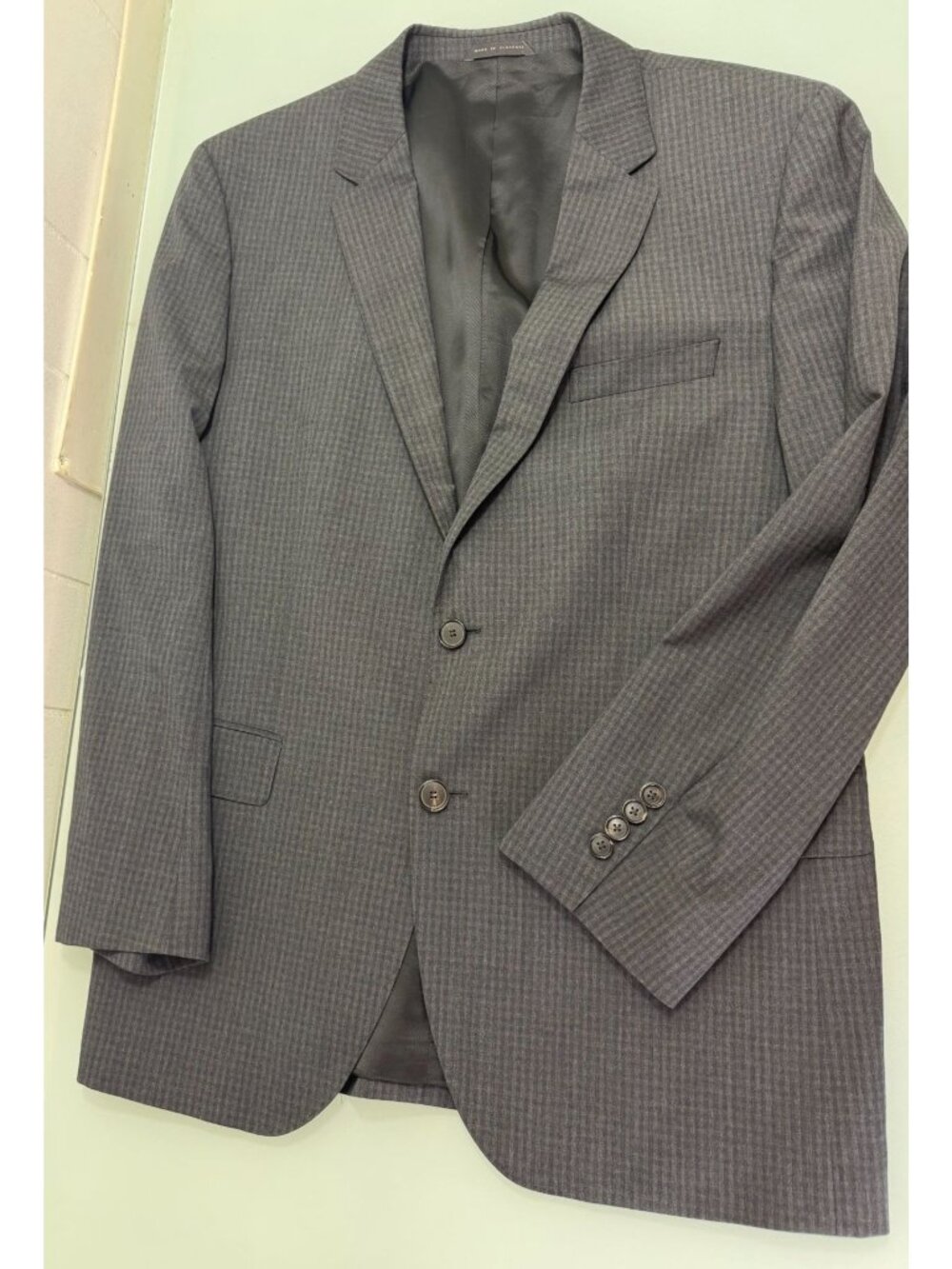 Hugo Boss Sport Coat Blazer 42R Black Reda Super 110 Wool Double Vent Two Button